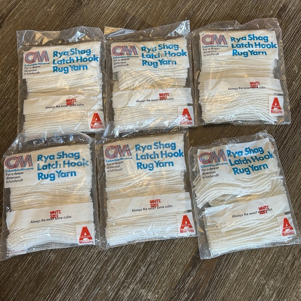 Vintage Columbia Minerva Rya Shag Latch Hook Rug Yarn White 3201 NOS Lot of 6